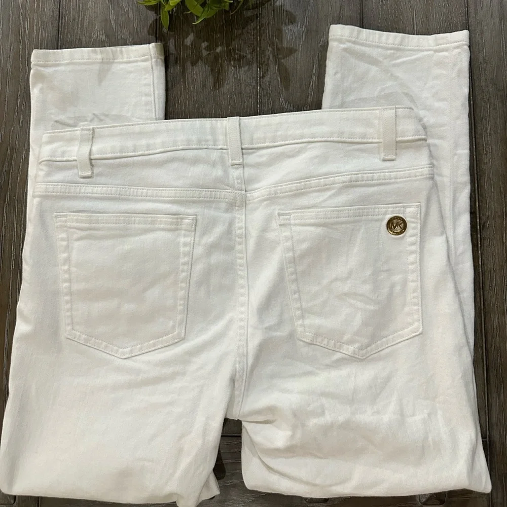 Michael Kors Izzy Cropped Jeans - Picture 8 of 13